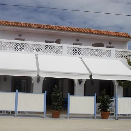 Guest house La Aceitera De Trafalgar 3*